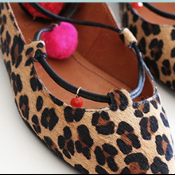 Alameda Turquesa Cheeta Pattern Ballet Flats - Picture 6 of 8